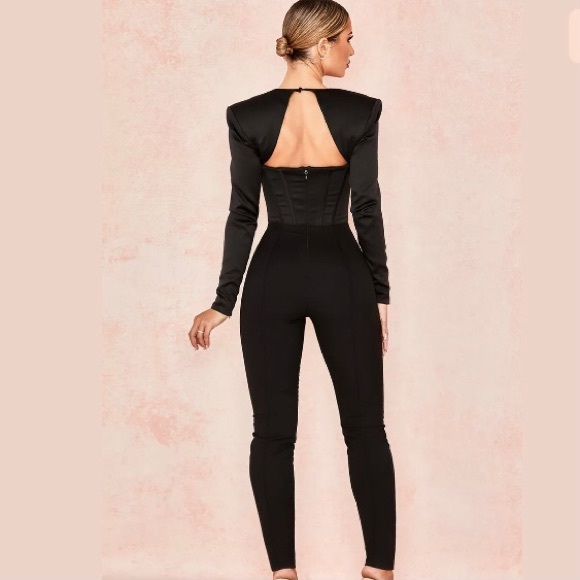 New NWOT HOCB Zoey Jumpsuit Small - Picture 1 of 8